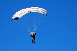 ng体育下载-拜仁激战多特后显疲态？卡瓦尔直言，竞争常态，全队同担