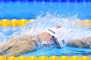 ng体育app-足球巨星创天价转会纪录 豪门俱乐部豪掷千金引援