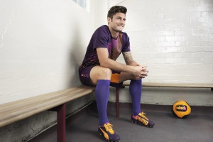 ng体育app|中超联赛激战正酣，争冠保级悬念迭起