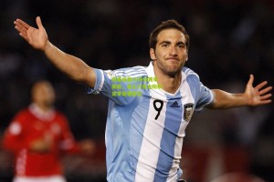 ng体育app|库里狂轰50分创赛季新高，勇士力克太阳锁定季后赛席位