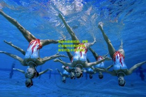 ng体育下载：自由泳巅峰对决，世界纪录保持者再创佳绩，新生代选手异军突起